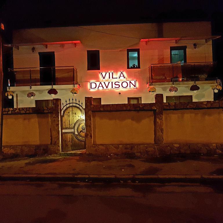 Casa Davison Târgu Jiu Exterior foto